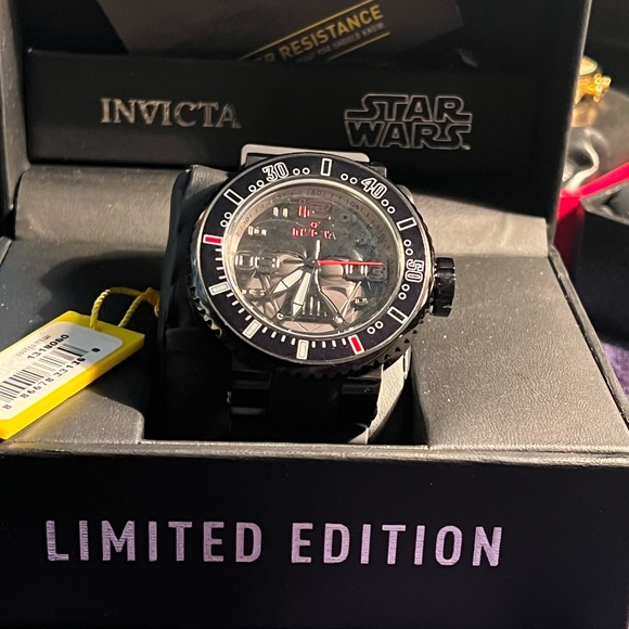 Invicta Star Wars Limited Edition Darth Vader Mens Watch - Picture 2 of 7